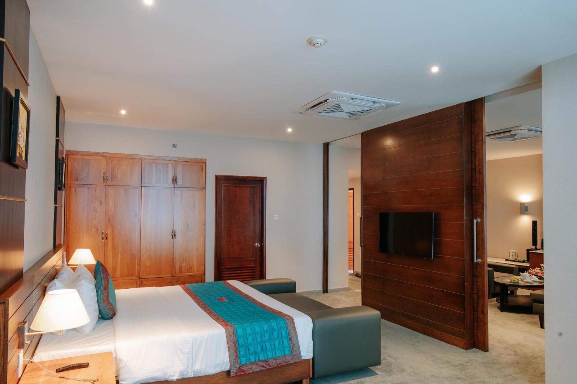 Petro Hotel Vung Tau Exteriör bild