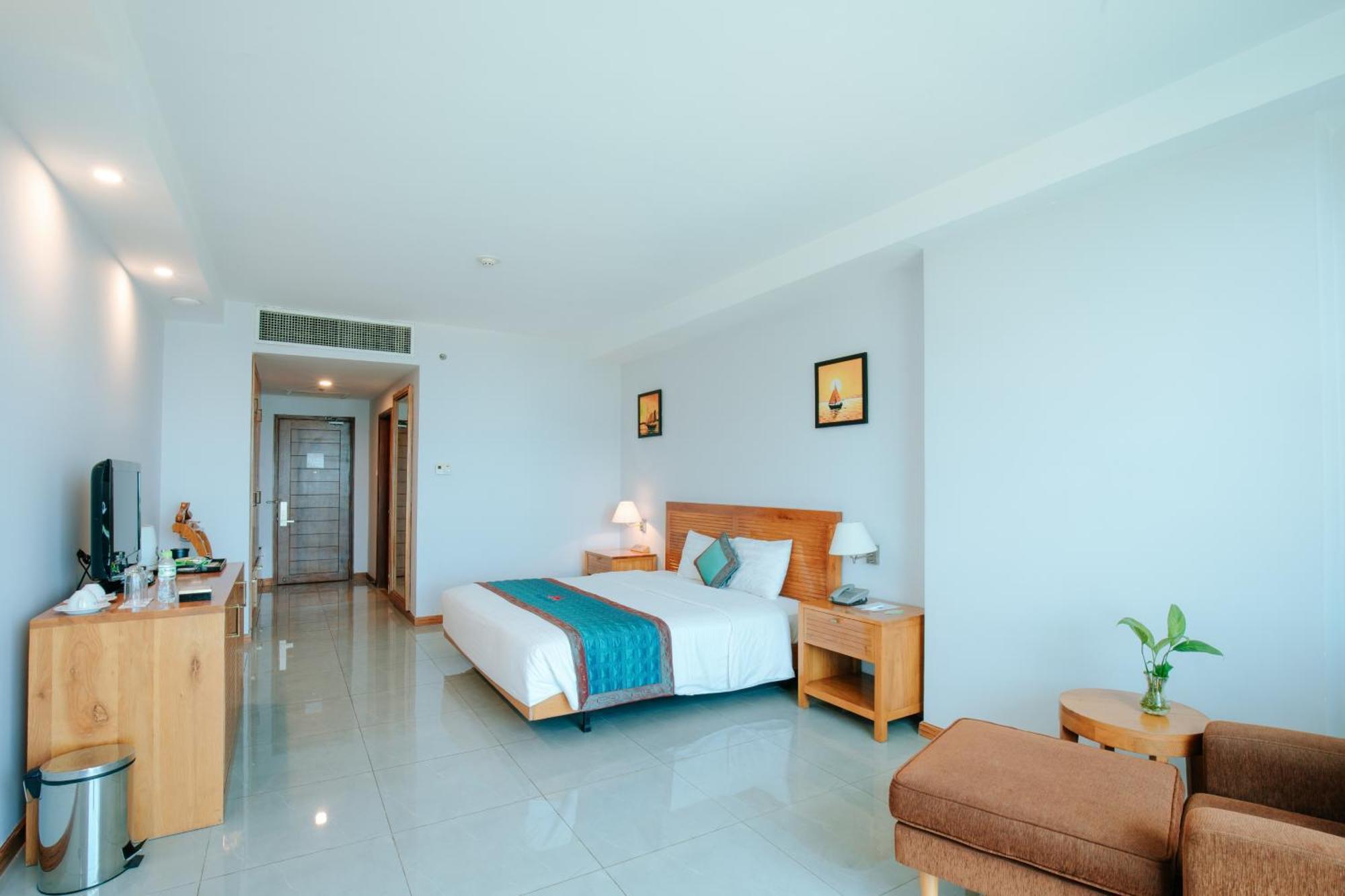 Petro Hotel Vung Tau Exteriör bild