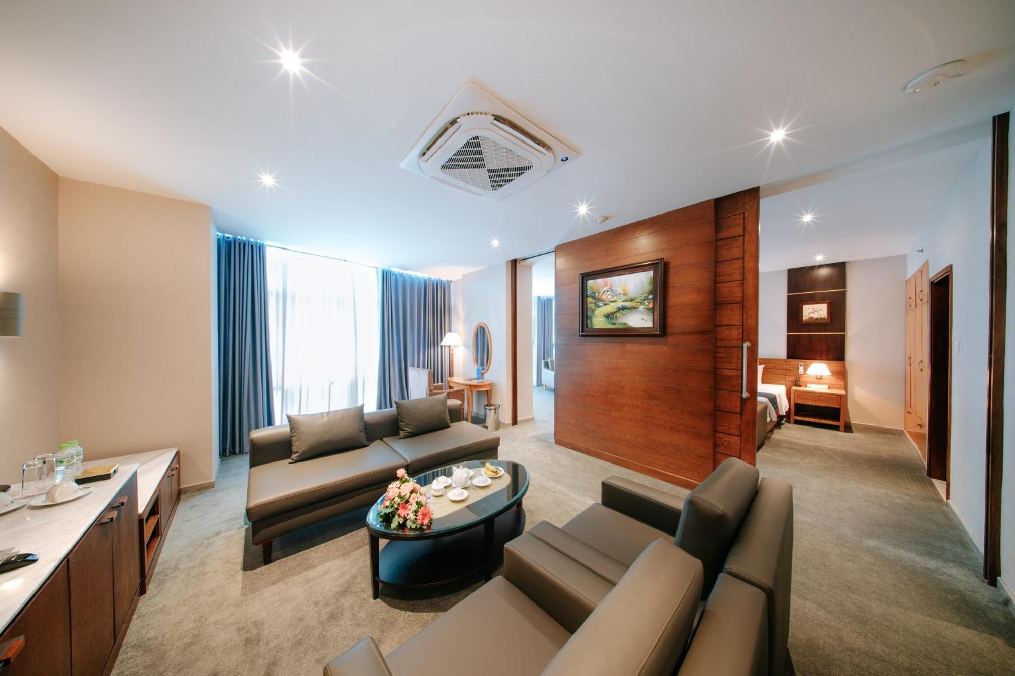 Petro Hotel Vung Tau Exteriör bild