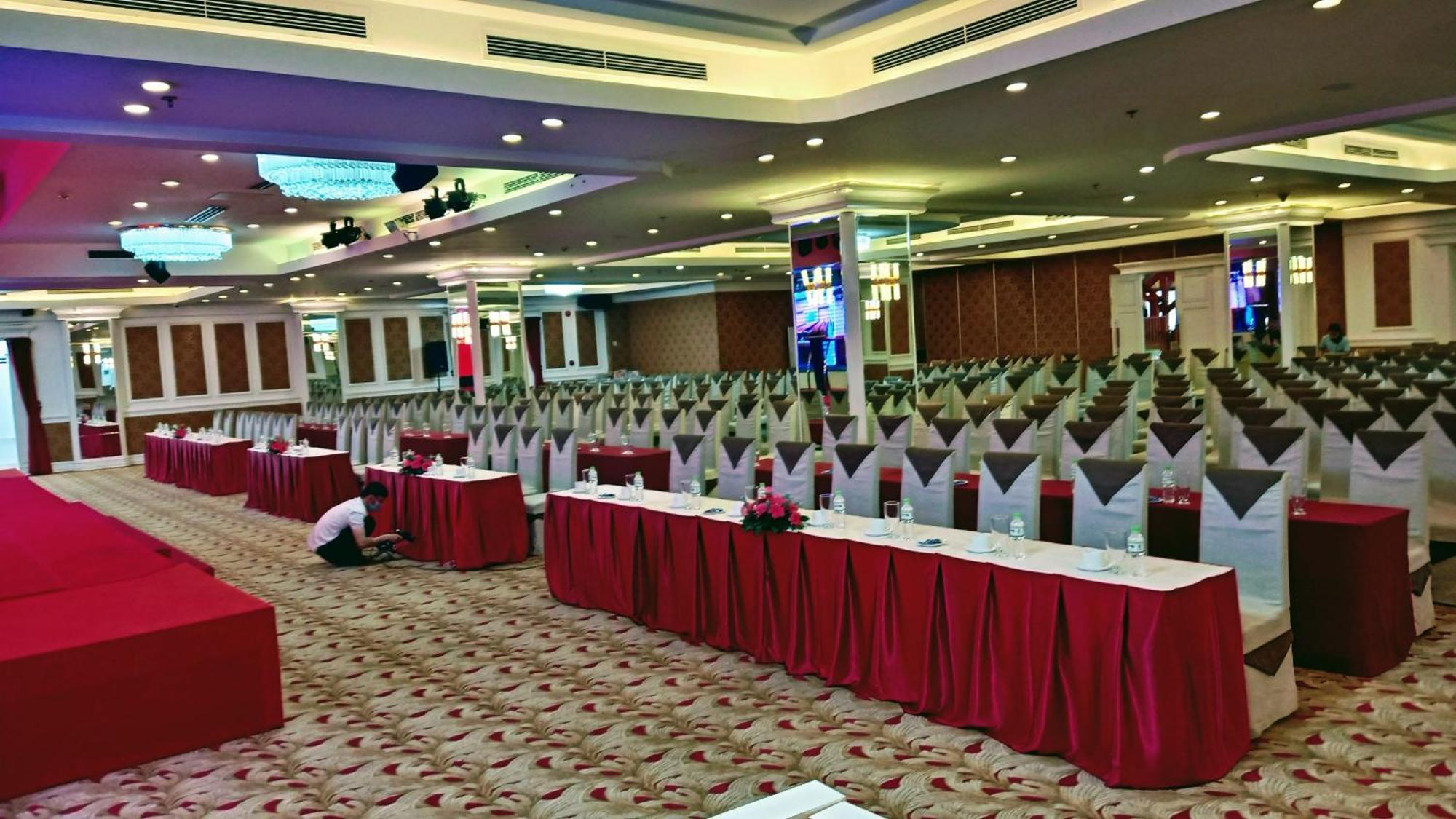 Petro Hotel Vung Tau Exteriör bild