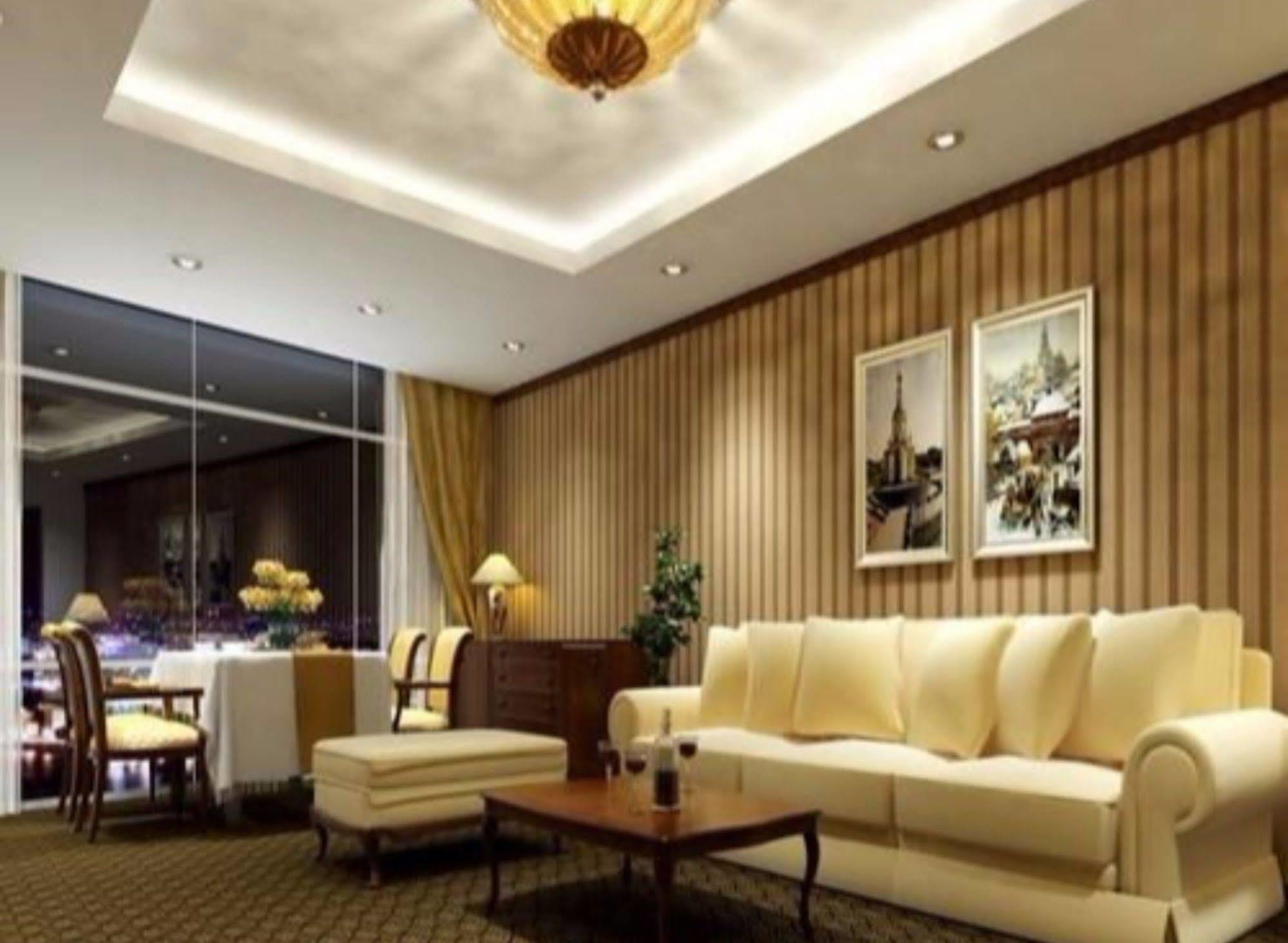 Petro Hotel Vung Tau Exteriör bild