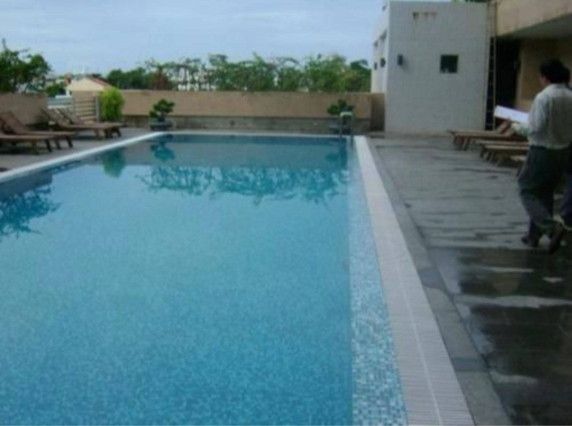 Petro Hotel Vung Tau Exteriör bild